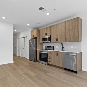 Photo Gallery for Unit 643