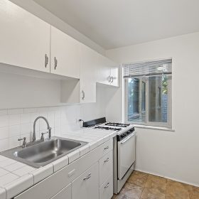 Photo Gallery for Unit 206