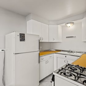 Photo Gallery for Unit 33