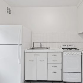 Photo Gallery for Unit 204