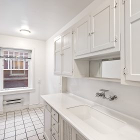 Photo Gallery for Unit 105