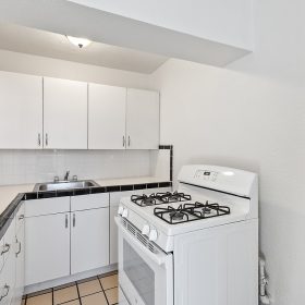 Photo Gallery for Unit 004