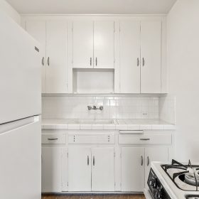 Photo Gallery for Unit 204