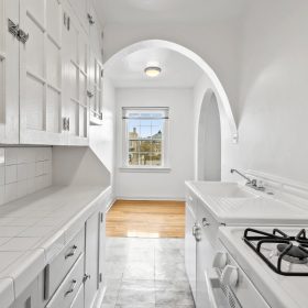 Photo Gallery for Unit 23