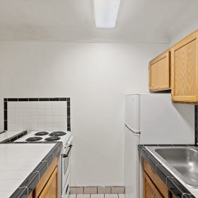 Photo Gallery for Unit 09