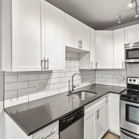 Photo Gallery for Unit 303