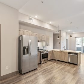 Photo Gallery for Unit 102