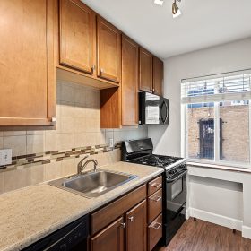 Photo Gallery for Unit 831-16