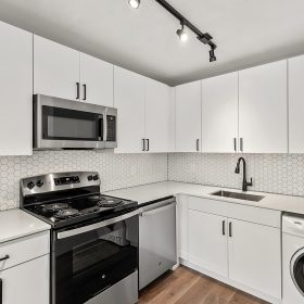 Photo Gallery for Unit 203