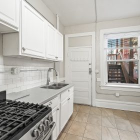 Photo Gallery for Unit 32