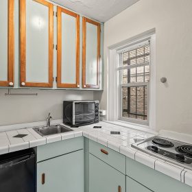 Photo Gallery for Unit 02