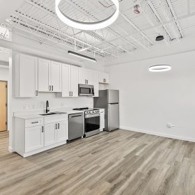 Photo Gallery for Unit 07