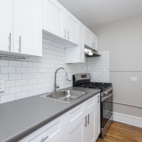 Photo Gallery for Unit 09