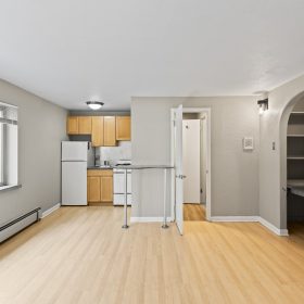 Photo Gallery for Unit 15