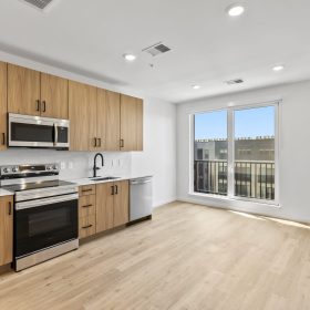 Photo Gallery for Unit 553