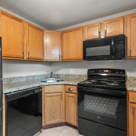 Photo Gallery for Unit 102