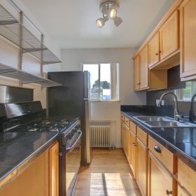 Photo Gallery for Unit 08