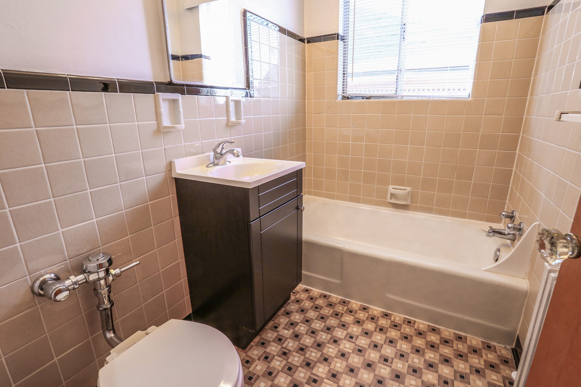 Lee Manor Cornerstone Apartments