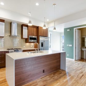 Photo Gallery for Unit 1105