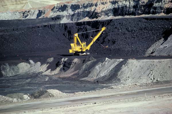 A coal mine in Wyoming, United States. The United States has the world's largest coal reserves.