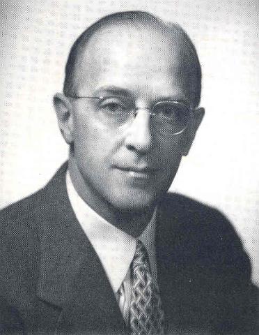 Photograph of Carl Rogers.