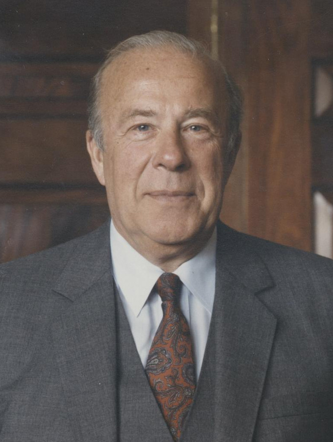Portrait of George Shultz