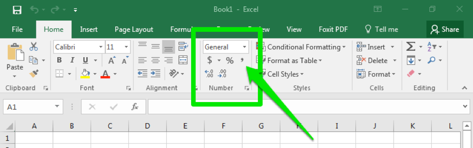 An arrow is pointing to the comma style button in the Excel ribbon.