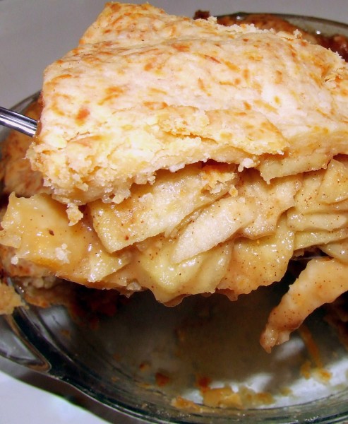Beerific Apple Pie with Rustic Cheddar Beer Crust