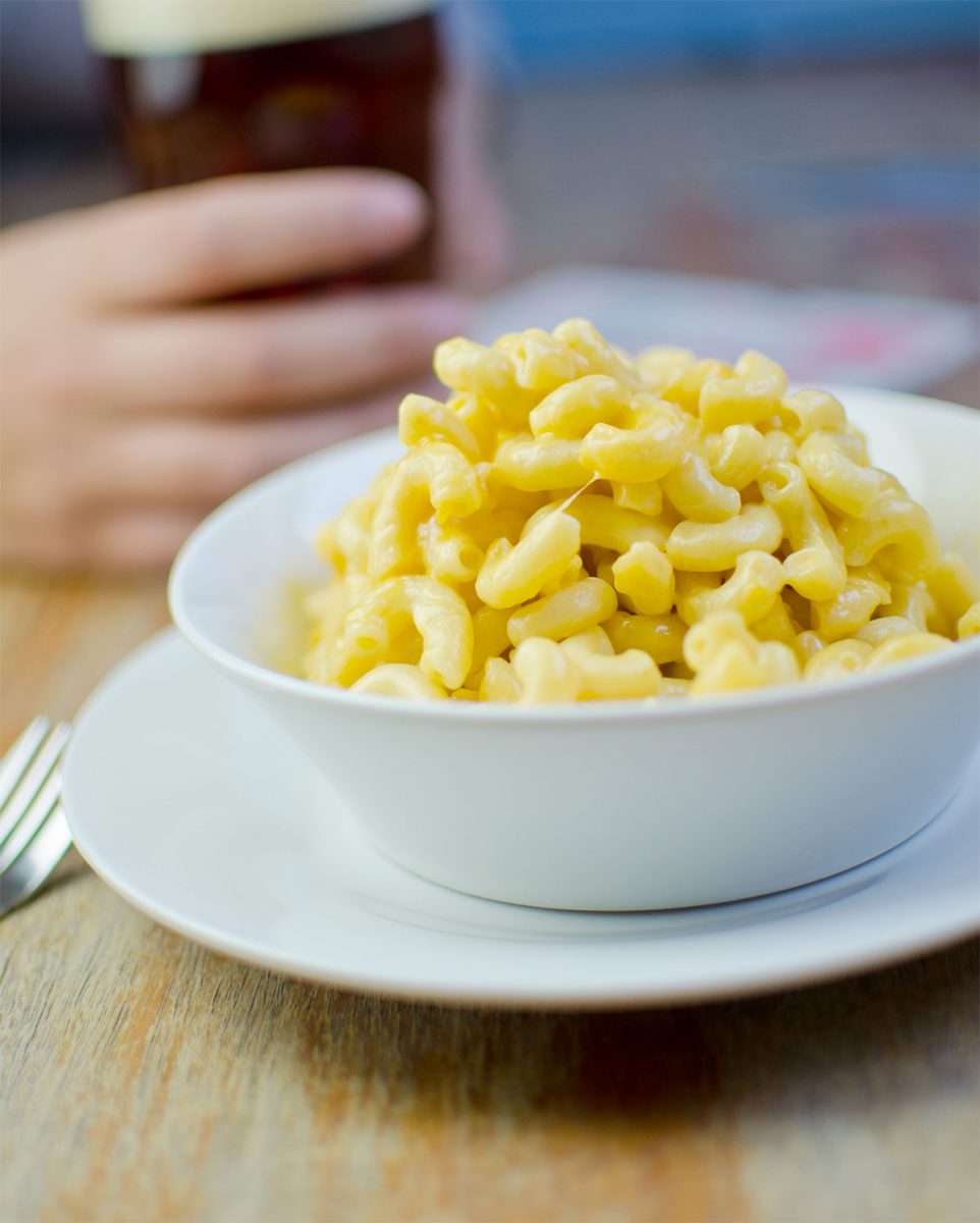 Chocolate Stout Baked Mac n’ Cheese