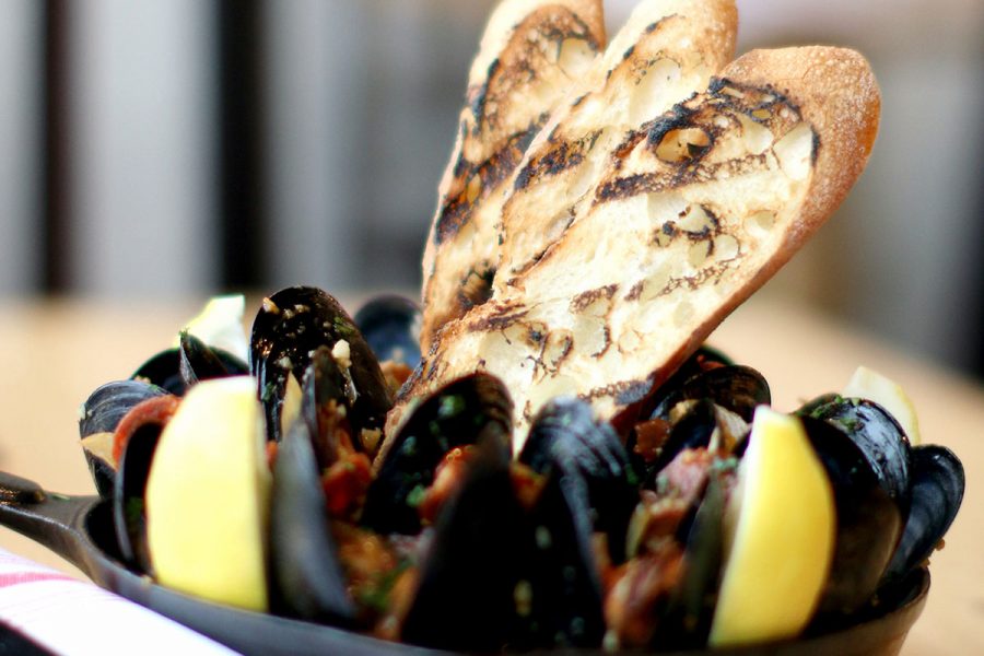 Steamed Mussels