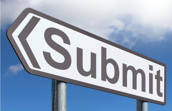 Road sign that says Submit