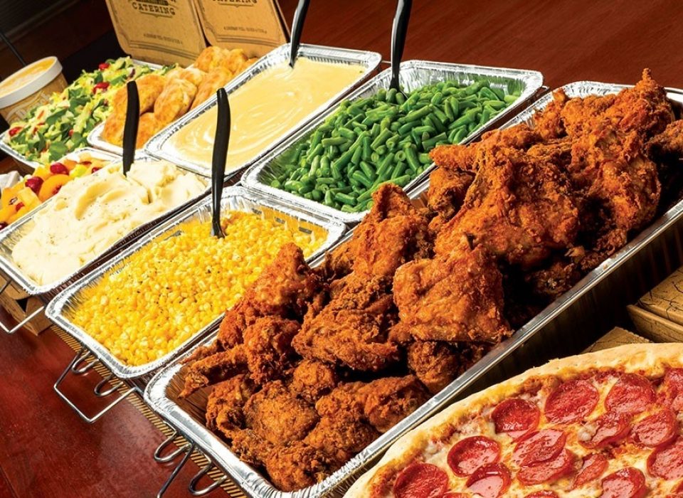 Mes autres pages Earn FREE Pizza Ranch. Pick up your Ranch Rewards card today, and use it every time you visit a Pizza Ranch. You will earn one point for every dollar spent on eligible food and beverage options, as well as gift card purchases made in the restaurant.
