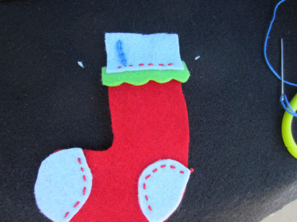 Add chain stitch to make it look like a knitted cuff