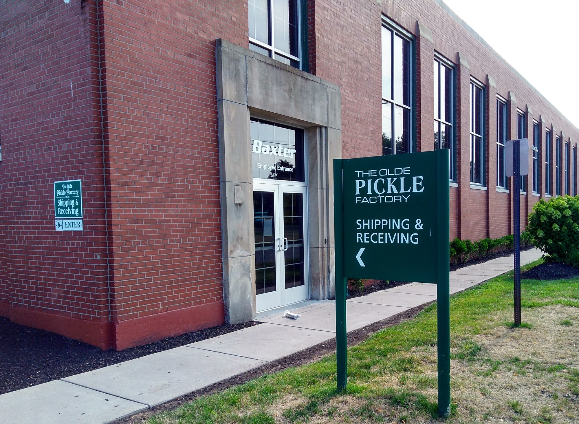 Rest day in Medina NY Two Far 2018 Trailing through the Rust Belt