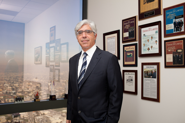 In misclassification feud, Uber moves to sanction drivers’ lawyer