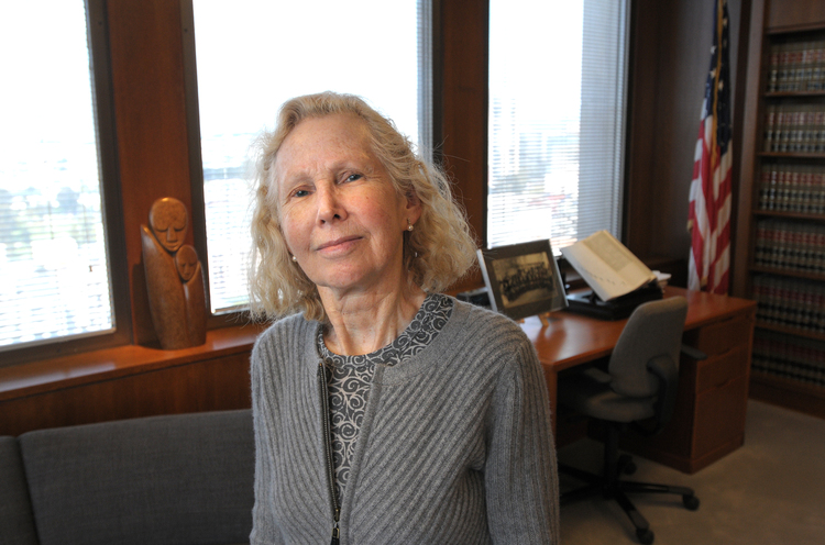 Suit alleging bank discriminated in loan practices will proceed