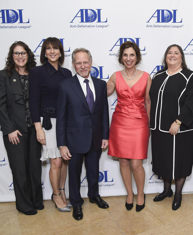 Rabbi sues state prison in whistleblower retaliation lawsuit