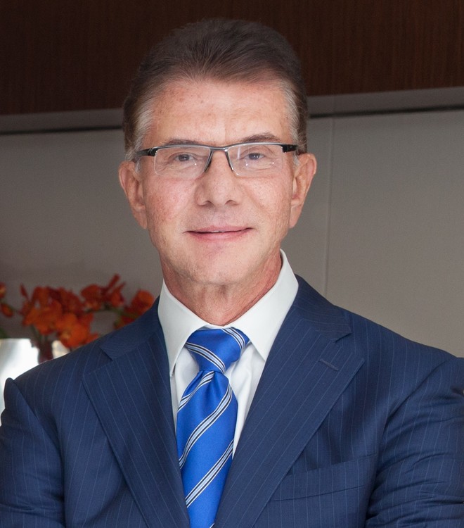 Judge allows LA some control of gang-affected apartment complex, but tenants and landlord object 