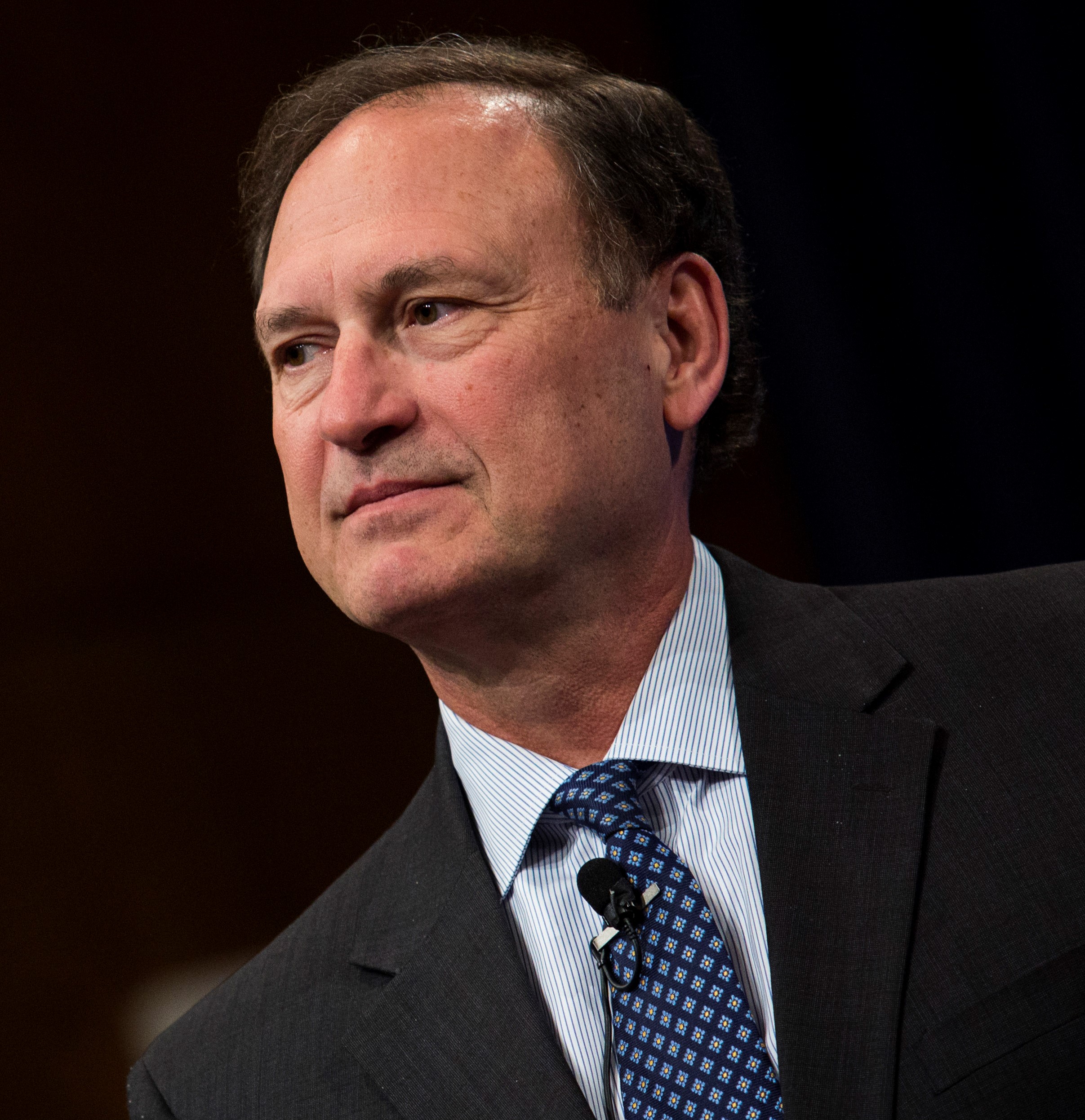 US high court rules against detained foreigners seeking mandatory bond hearings