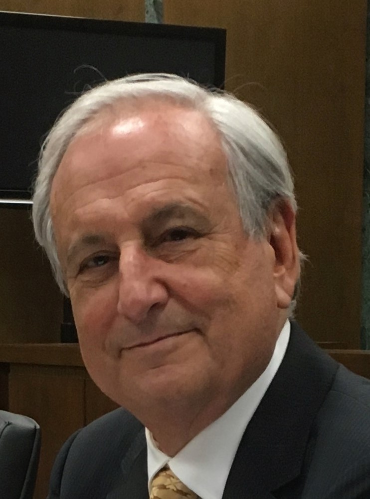 Judge approves settlement in LA lawyer reimbursement case 