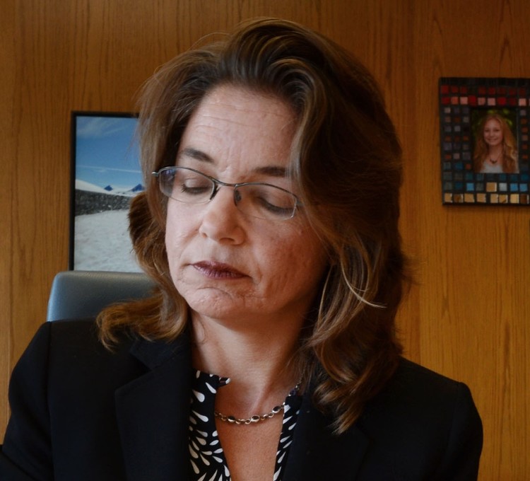 Immigration court bonds getting more expensive in parts of US, report says