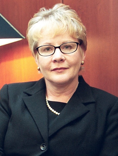 After court disrespect, cursing, plaintiff loses sex assault case