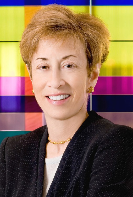 LA Weekly owner sues to recoup his stake, change ownership