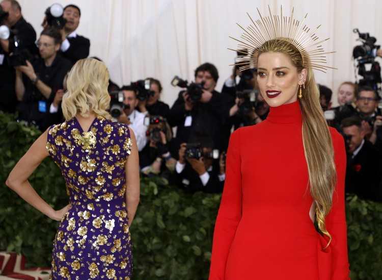 Actress Heard settles lawsuit over use of nude body double