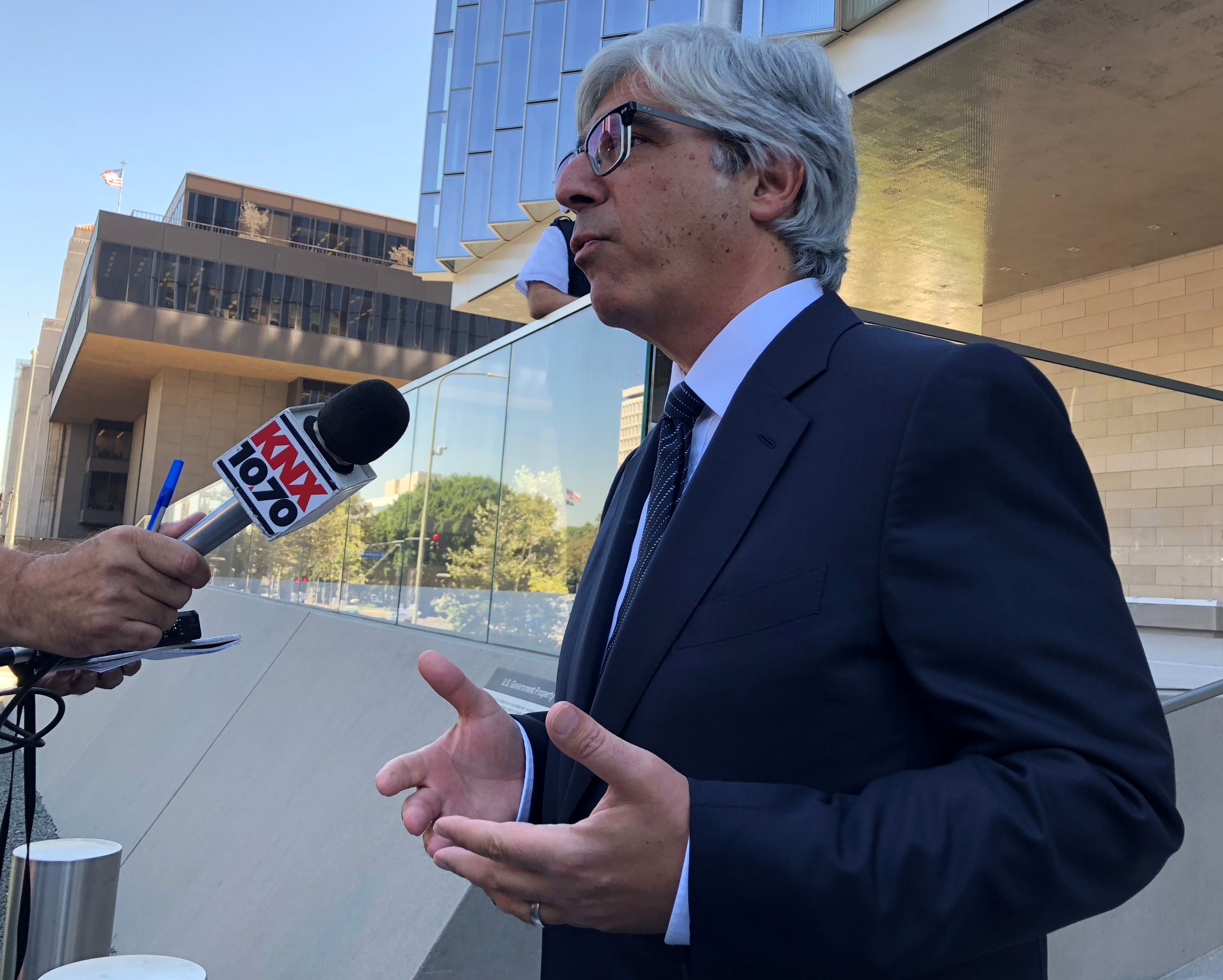 Actress’ claim Weinstein defamed her may go ahead 