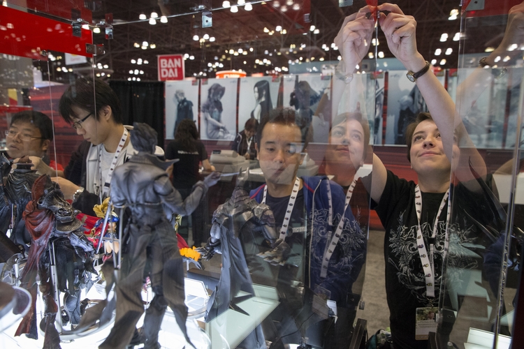 Game company seeks subpoena to find suspected internal spy