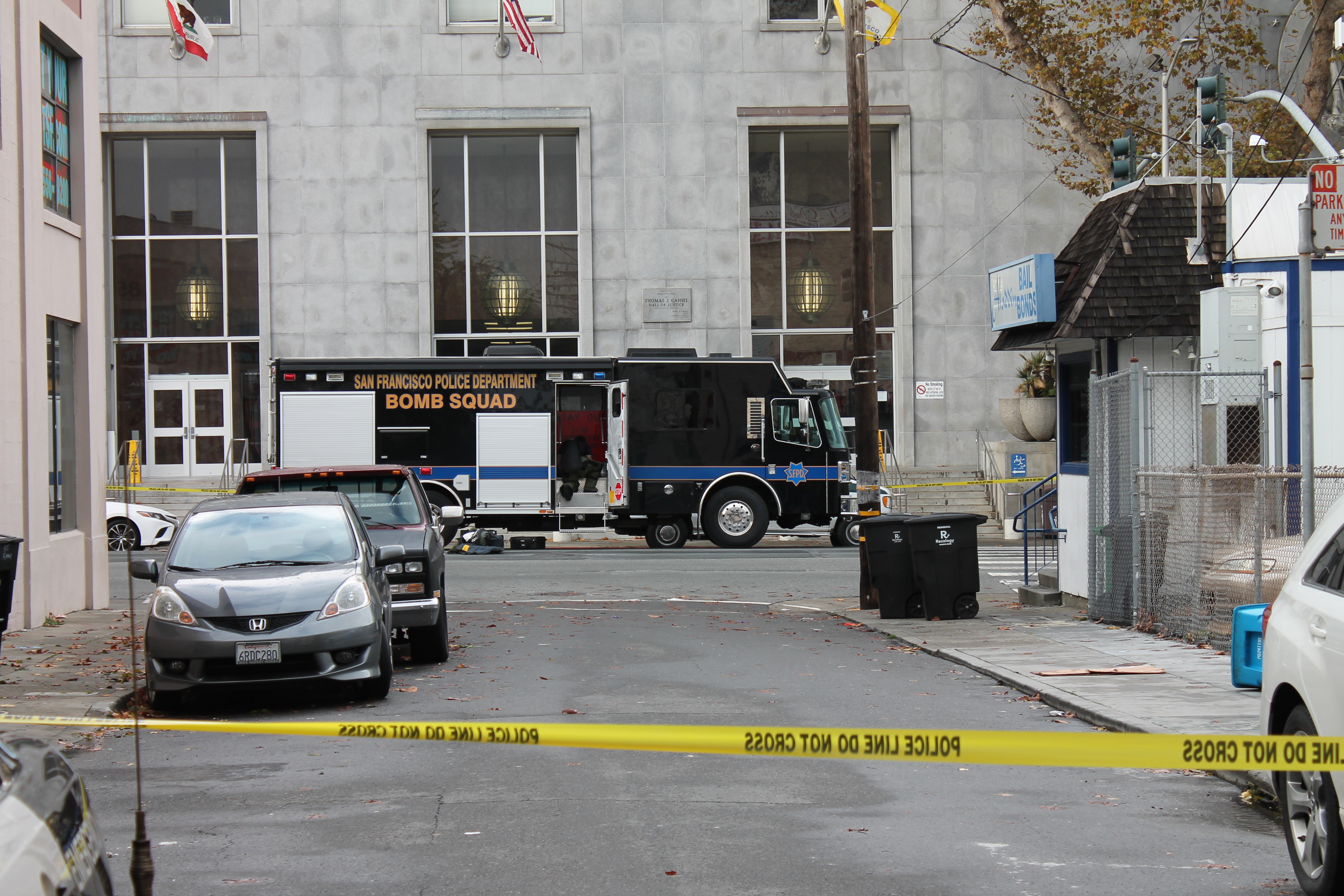 Bomb scare prompts San Francisco Hall of Justice evacuation