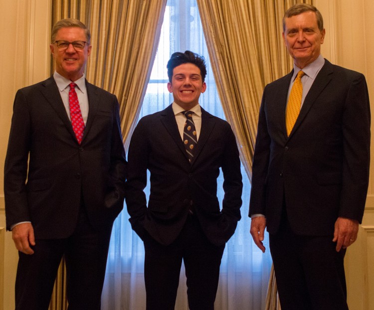 Munger partner spearheads teen-police meetup