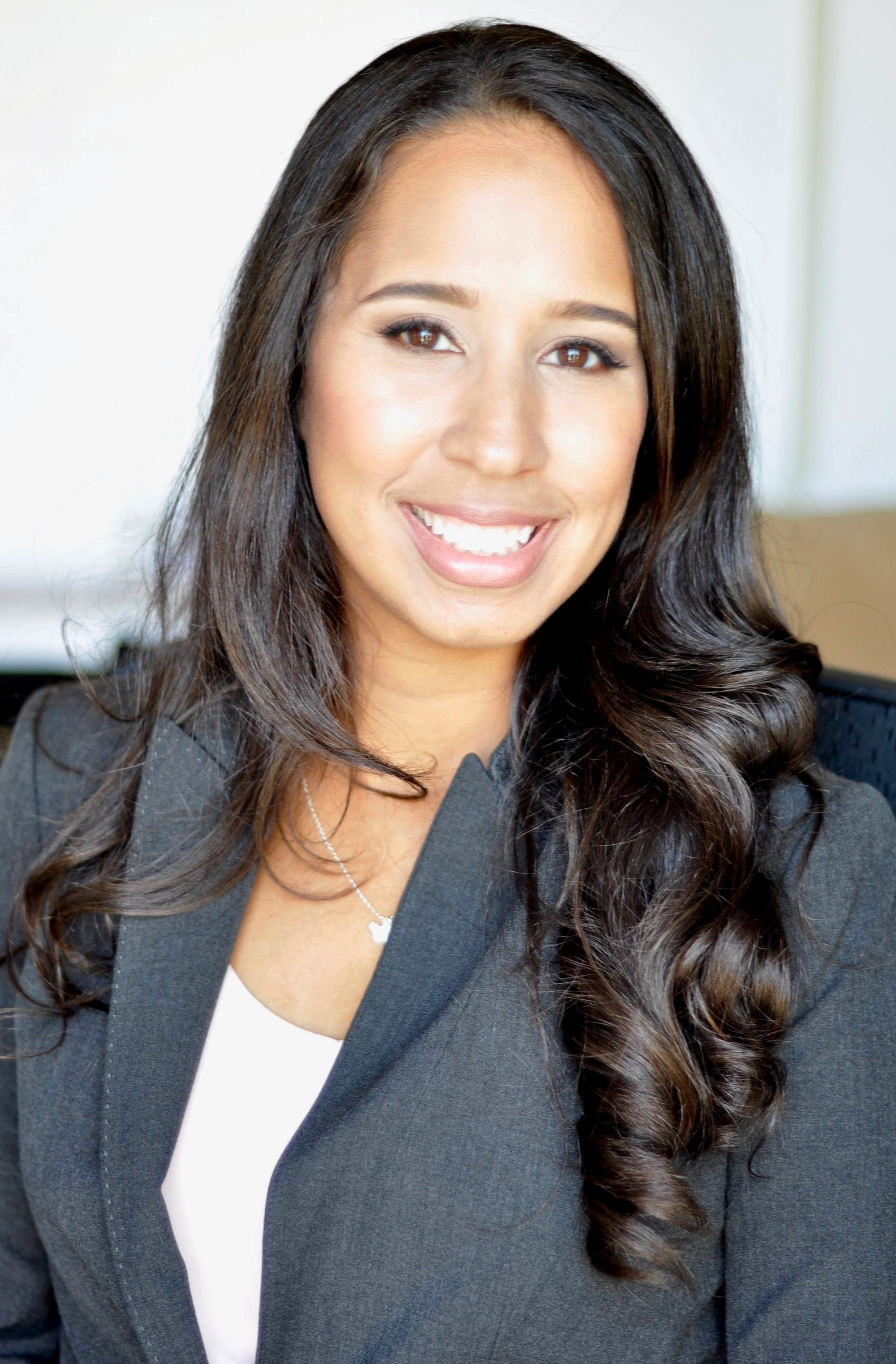 Simon Law Group attorneys help asylum-seeking women who crossed border