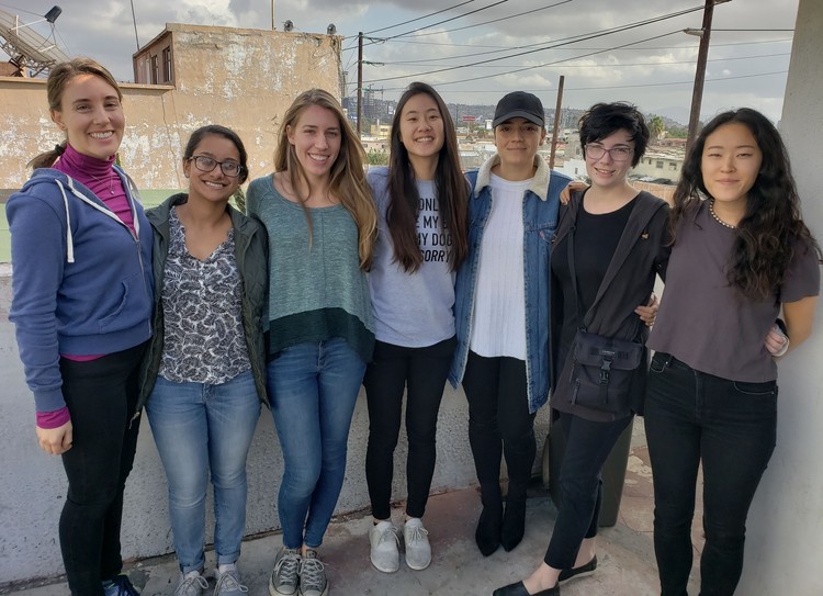 UC Irvine law students help caravan members